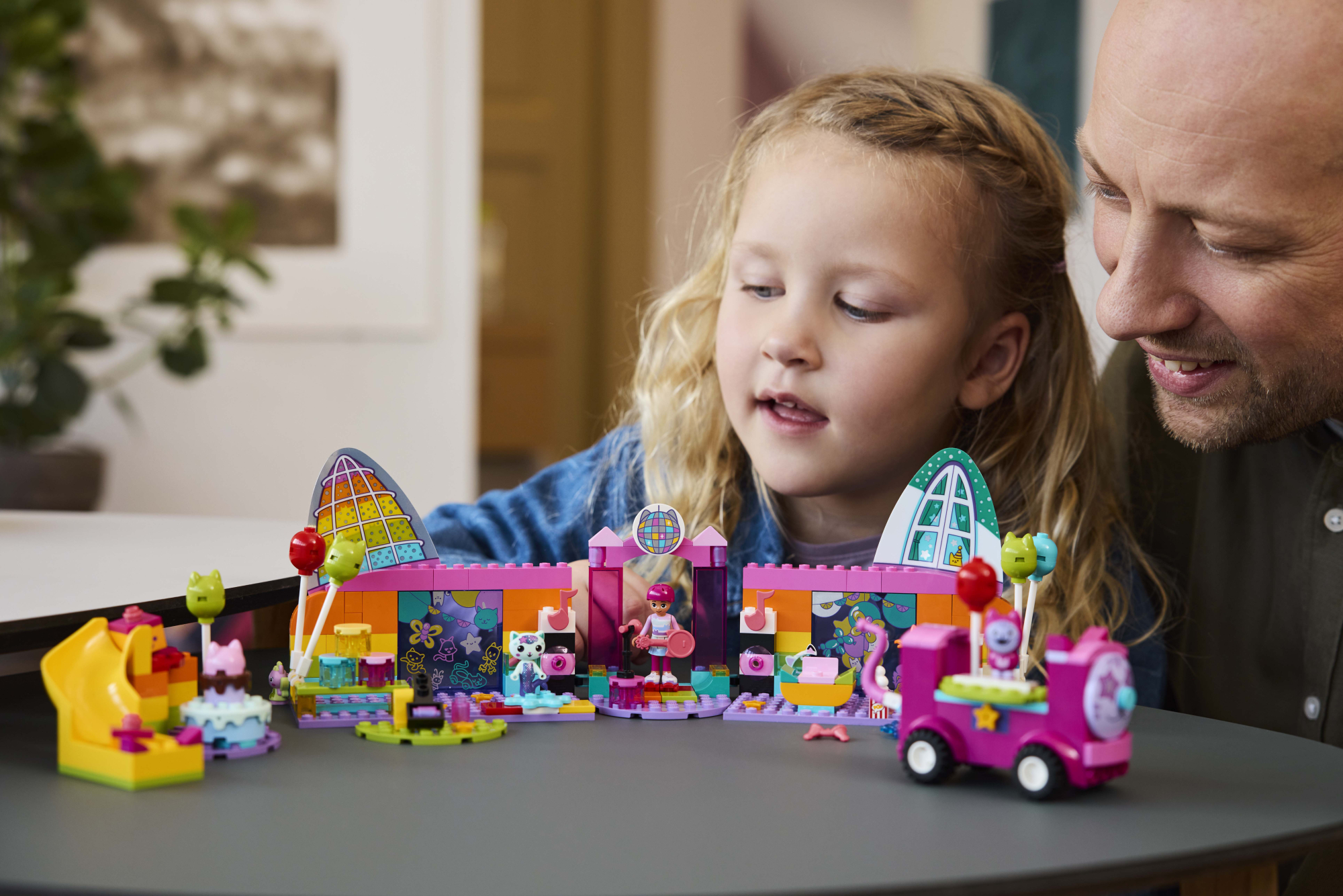 Gabby´s Dollhouse - Gabby vakarėlių kambarys, Lego - Image 7