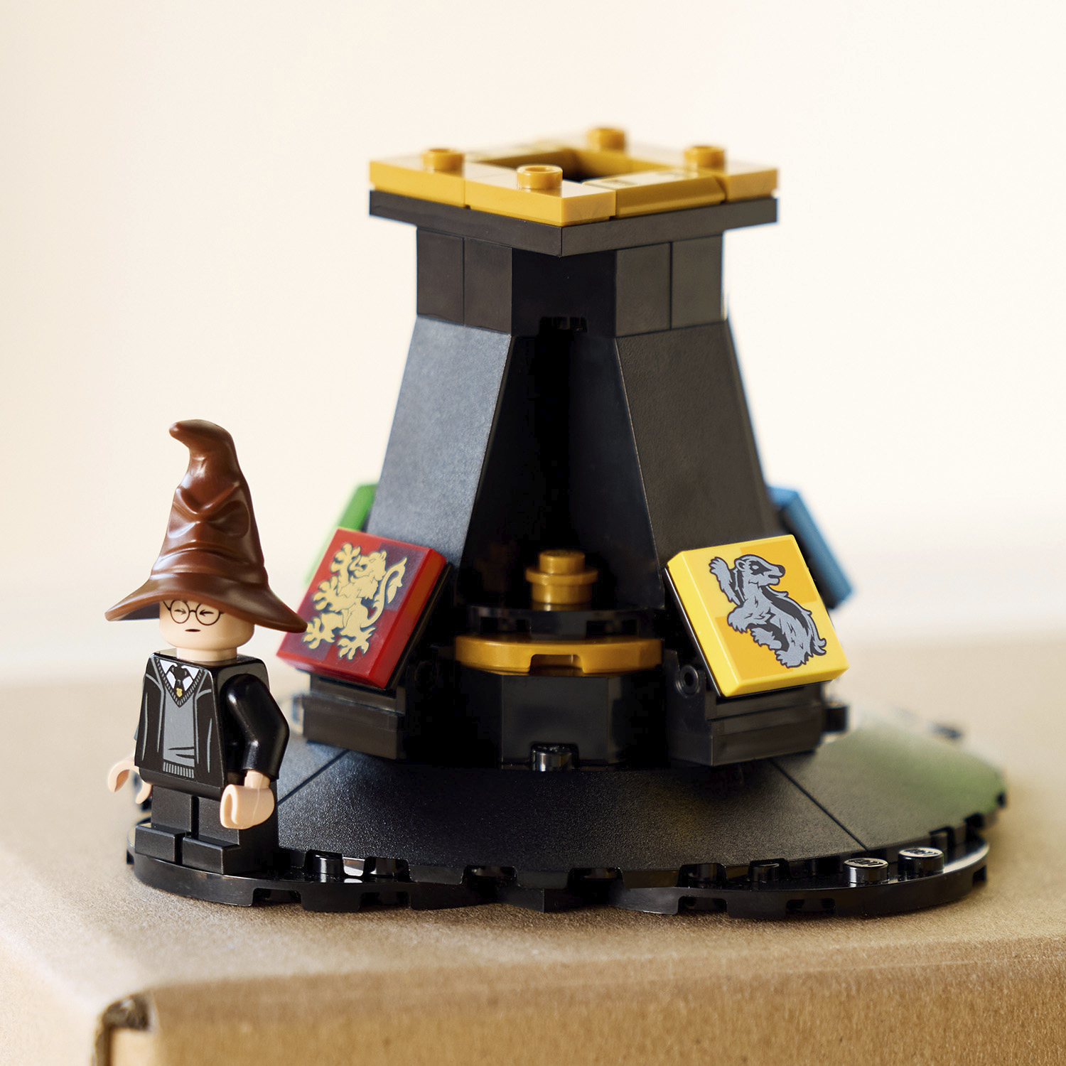 Harry Potter – Kalbanti Paskirstymo kepurė, Lego - Image 8