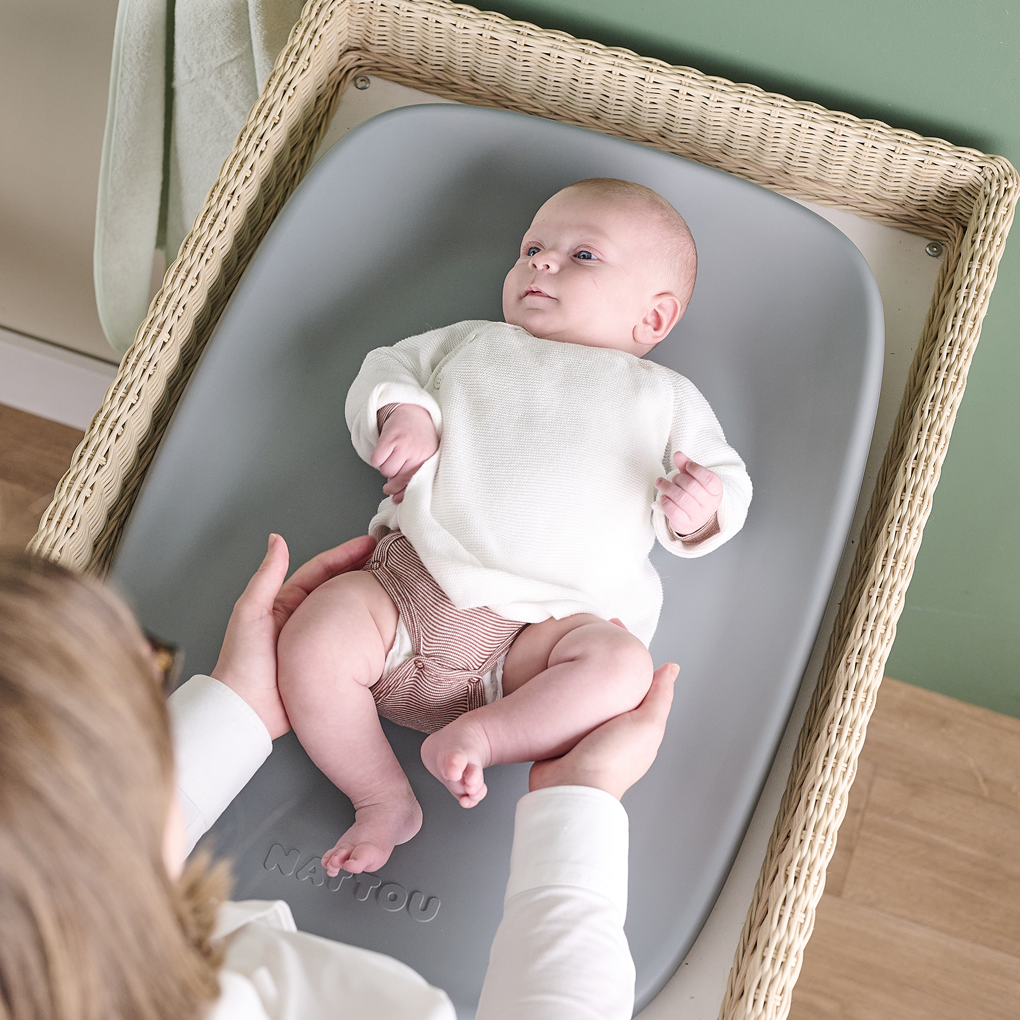 Nattou – Minkštas sauskelnių keitimo padelis, pilkas - Image 6