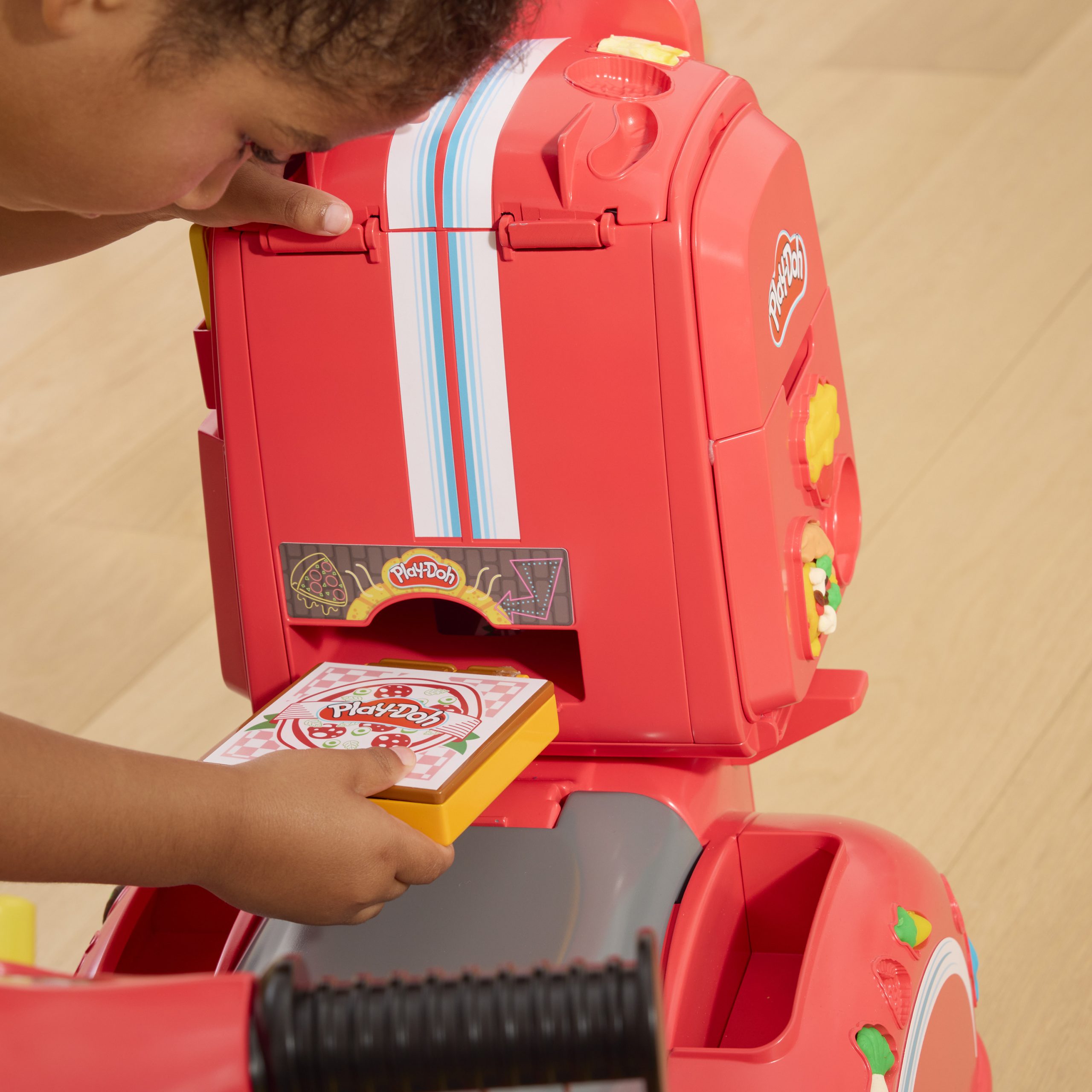 Play-Doh – Žaidimų rinkinys picos pristatymo motoroleris - 49 cm - Image 11